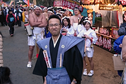 大崎八幡宮どんと祭裸参り